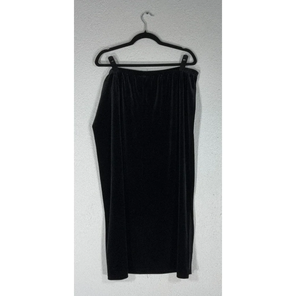 Notations Black Velvet Midi Skirt - 1X- Elastic Waist Stretch Evening Holiday